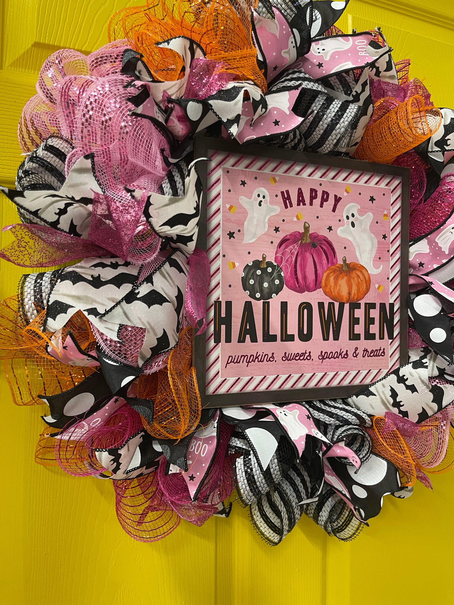Happy Halloween Wreath – Ghosts, Pumpkins, and Candy Ribbon Door Décor | Handmade Mesh Ribbon Front Door Wreath for Halloween Party & Seasonal Décor