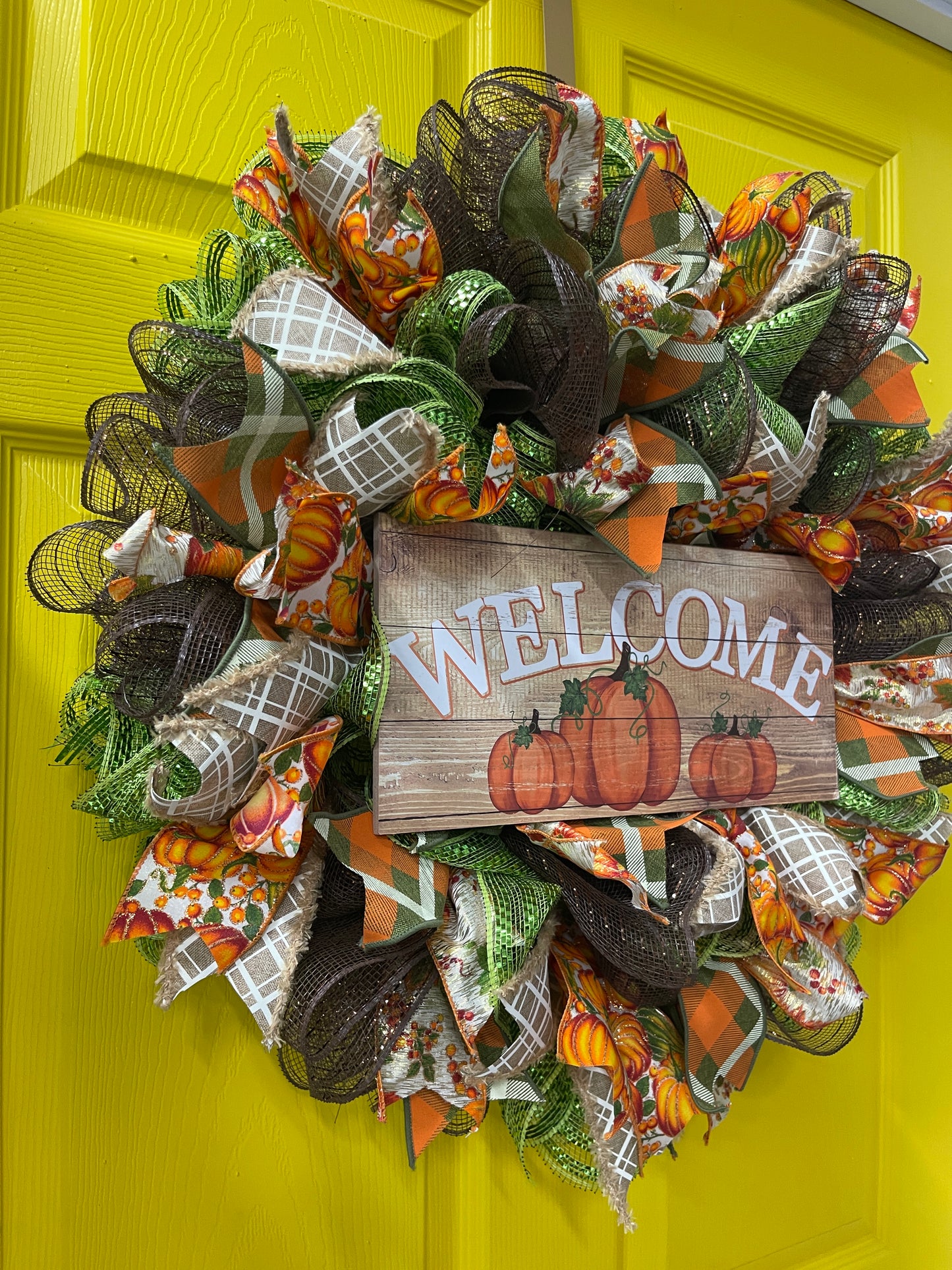 Welcome Fall Wreath – Pumpkin Front Door Décor with Plaid and Harvest Ribbon | Handmade Autumn Wreath for Thanksgiving and Seasonal Home Décor