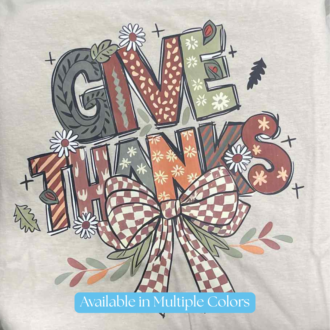 Give Thanks Fall Graphic Tee – Thanksgiving Shirt with Bow and Daisies – Cute Autumn Pumpkin Spice Shirt – Thankful Blessed Holiday T-Shirt