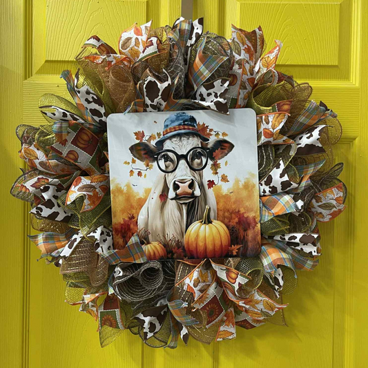 Fall Cow Wreath – Farmhouse Autumn Door Decor with Pumpkins & Plaid