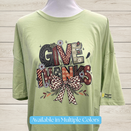 Give Thanks Fall Graphic Tee – Thanksgiving Shirt with Bow and Daisies – Cute Autumn Pumpkin Spice Shirt – Thankful Blessed Holiday T-Shirt