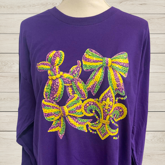 Mardi Gras Fleur de Lis Shirt – Yarn Bow & Bead Dog Carnival Tee, Louisiana Mardi Gras Graphic Shirt, Festival Celebration Apparel